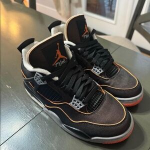 Jordan 4 Retro Starfish